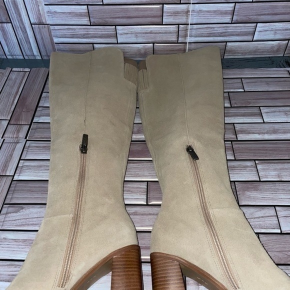 New Vince Camuto-Englea Square-Toe Boot Size 6 - Picture 4 of 11